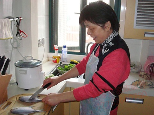 <a href='http://www.petikave.com/product--1.html' target='_blank'>西安保姆</a>