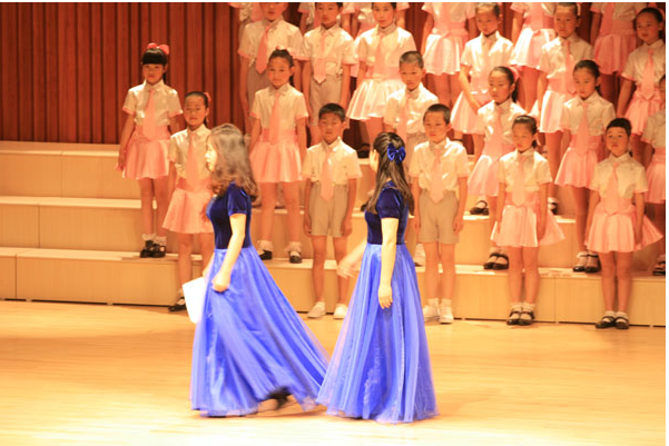 <a href='http://www.petikave.com/product--1.html' target='_blank'>西安育嬰師</a>